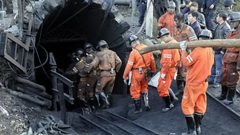 مصرع 90 عاملاً بانفجار داخل منجم فحم شمالي الصين