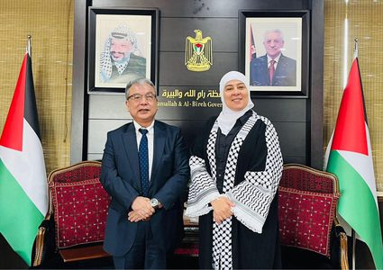 غنام تبحث آخر المستجدات السياسية مع السفير الياباني