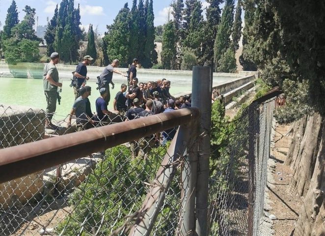قوات الاحتلال تقتحم منطقة برك سليمان السياحية جنوب بيت لحم
