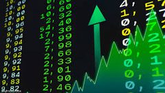 الأسهم العالمية ترتفع بقوة وتقترب من قمة قياسية