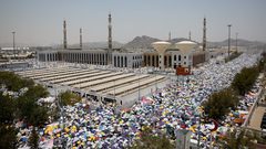 مسجد نمرة.. منبر عرفة الذي تُقام فيه صلاة واحدة سنويًا