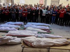 ارتفاع حصيلة الشهداء في قطاع غزة إلى 72,819