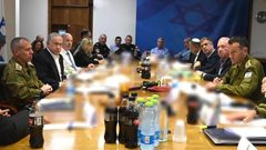 نتنياهو يعقد اجتماعًا أمنيًا عاجلًا لبحث التصعيد مع حزب الله