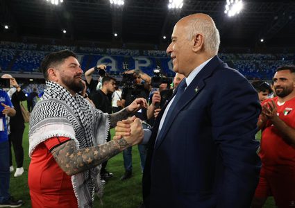 مارادونا جونيور يهتف لفلسطين في نابولي خلال مباراة تضامنية
