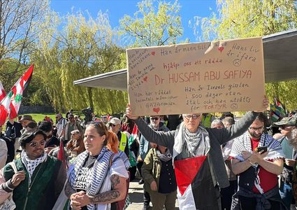 تظاهرة في ستوكهولم احتجاجا على استمرار الهجمات الإسرائيلية على غزة ولبنان