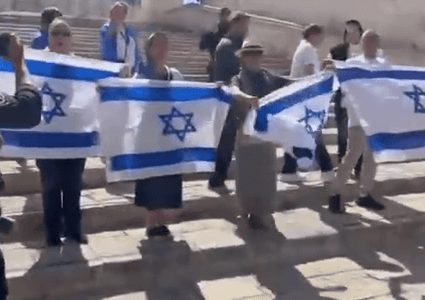 الأردن تدين اقتحام مستوطنين للمسجد الأقصى وتحذر من تداعيات الانتهاكات المتواصلة