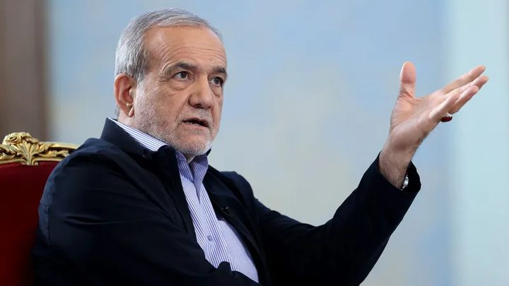 الرئيس الإيراني يحذر: الوضع حساس للغاية ونواجه تحديات