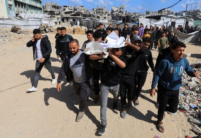 شهيد ومصابون بقصف إسرائيلي استهدف مواطنين غرب مدينة غزة