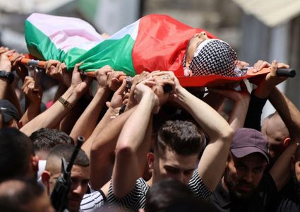 تشييع جثمان شهيد لقمة العيش هارون اشتية في سالم شرق نابلس