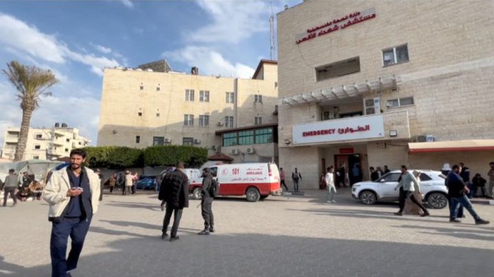 غزة.. توقف غرف العمليات في مستشفى الأقصى بدير البلح