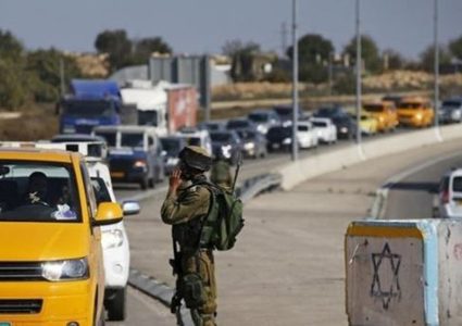الاحتلال يعيق تنقل المواطنين شرق قلقيلية