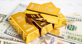 تراجع الذهب مع صعود الدولار وارتفاع أسعار النفط
