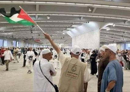 الأوقاف تعلن اكتمال عودة حجاج الضفة الغربية وتفويج الدفعة الإضافية الى المدينة