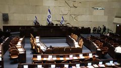 الكنيست يقرّ مشروع حلّ نفسه بالقراءة الأولى تمهيدًا لانتخابات مبكرة
