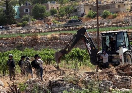 الاحتلال يصدر أمراً بالاستيلاء على عشرات الدونمات شرق طوباس