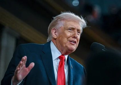 ترامب: المفاوضات مع إيران مستمرة والتقارير عن توقفها كاذبة