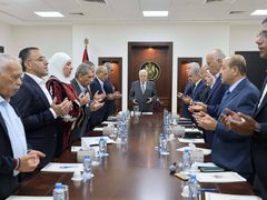 اللجنة المركزية لحركة فتح تنتخب حسين الشيخ نائباً لرئيس الحركة