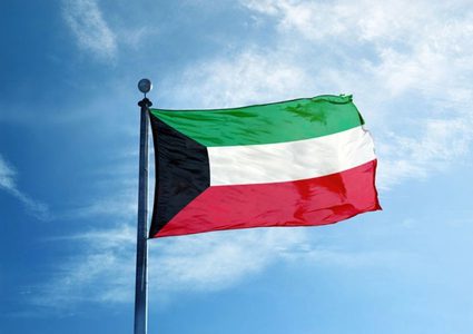 الكويت تطرد دبلوماسيين إيرانيين وتخفض عدد بعثتها في البلاد