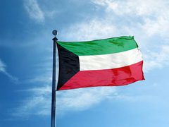 الكويت تطرد دبلوماسيين إيرانيين وتخفض عدد بعثتها في البلاد