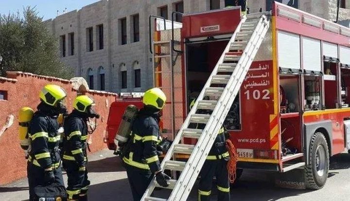 الدفاع المدني يدعو أصحاب مشاطب السيارات وتجميع "الخردة" لتصويب أوضاعهم