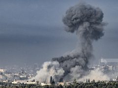 7 إصابات في قصف الاحتلال حي تل الهوى بمدينة غزة