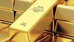 الذهب يهبط بنحو 3%