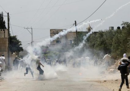 مواطنون يتصدون لهجوم مستوطنين في عصيرة القبلية