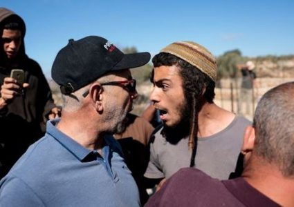 قادة المستوطنين يستخفون بالعقوبات الدولية ويعتبرونها "وسام شرف"