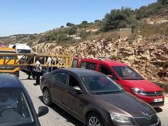 الاحتلال يغلق مدخل مدينة سلفيت الشمالي