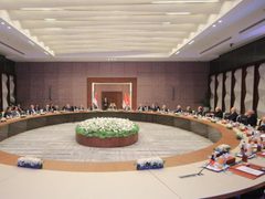 بدء اجتماع الفصائل الفلسطينية والوسطاء من مصر وقطر وتركيا بالقاهرة