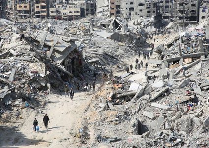 الخارجية تدين مجزرة الاحتلال بحق النازحين في حي الرمال وتطالب بتحرك دولي