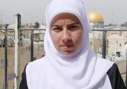 السجن 20 شهراً لصحفية مقدسية بعد أكثر من عام من الحبس المنزلي
