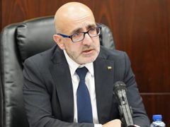 وزير المالية: انفراجة مالية متوقعة نهاية العام واتفاق قريب لإنهاء إضراب النقابات