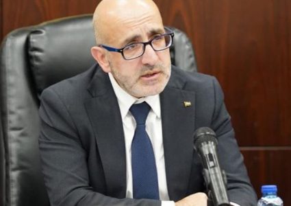 وزير المالية: انفراجة مالية متوقعة نهاية العام واتفاق قريب لإنهاء إضراب النقابات