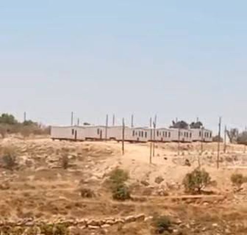 مستوطنون ينصبون "كرفانات" على أراضي جورة الشمعة جنوب بيت لحم