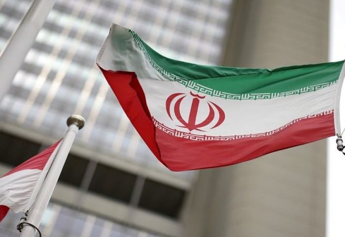 إيران: الهجمات الأمريكية انتهاك واضح للقانون الدولي