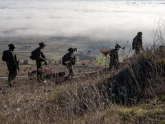 الاحتلال يعتدي على شابين ويدعس أغناما بريف القنيطرة جنوب غرب سوريا
