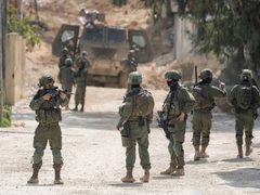 الاحتلال يطلق النار على مركبة جنوب نابلس