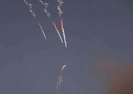 الحرس الثوري: أطلقنا 12 صاروخا باليستياً على القاعدة الامريكية في الاردن
