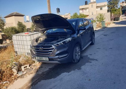 آثار هجوم المستوطنين على ممتلكات ومنازل المواطنين في قرية جيت شرق قلقيلية.