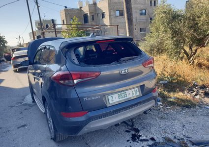 آثار هجوم المستوطنين على ممتلكات ومنازل المواطنين في قرية جيت شرق قلقيلية.