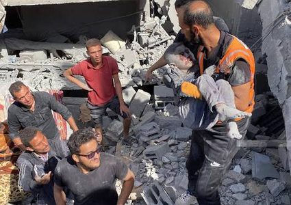 ارتفاع حصيلة الشهداء في قطاع غزة إلى 72,993 والإصابات إلى 173,230 منذ بدء العدوا