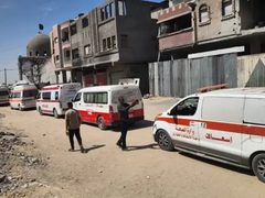 الصحة: مغادرة 38 مريضاً و58 مرافقاً عبر معبر رفح لتلقي العلاج في الخارج