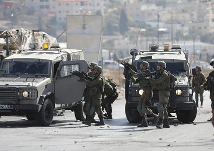 إصابة طفلة والاحتلال يواصل إغلاق بلدة المغير شرق رام الله