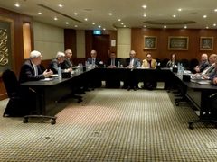 اللجنة الوطنية لإدارة غزة تبحث مع شركاء دوليين حجم الأضرار واحتياجات القطاع