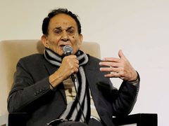 وكالة "وفا" توضح بشأن خبر وفاة رئيسها الأسبق زياد عبد الفتاح