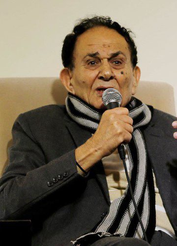 وكالة "وفا" توضح بشأن خبر وفاة رئيسها الأسبق زياد عبد الفتاح