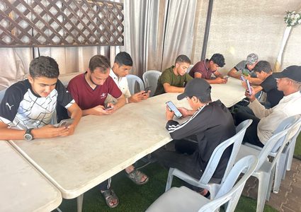 38 الف طالب يتقدمون لامتحانات الثانوية العامة الكترونياً في قطاع غزة