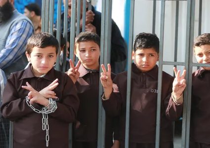 هيئة الأسرى: حرمان 65 أسيراً من التقدم لامتحان التوجيهي انتهاك لحقهم في التعليم