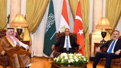 مباحثات ثلاثية بين تركيا ومصر والسعودية بشأن غزة وإيران